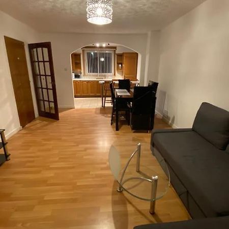 3 Bedroom Home-Inverkeithing Exterior foto